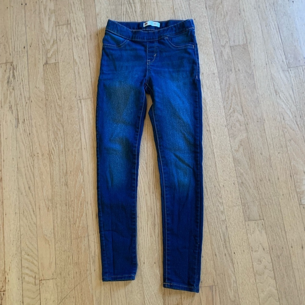 Levi’s girl’s size 10 Jegging with adjustable waist